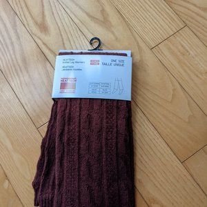 Uniqlo Burgundy Heat Tech legwarmers